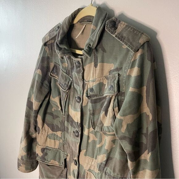 Free People Camouflage Coat Jacket Medium - Picture 9 of 9